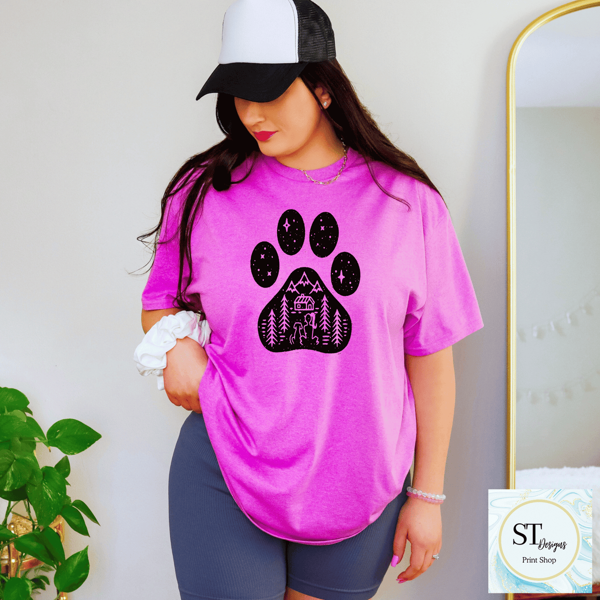 Mountain Dog Paw Print