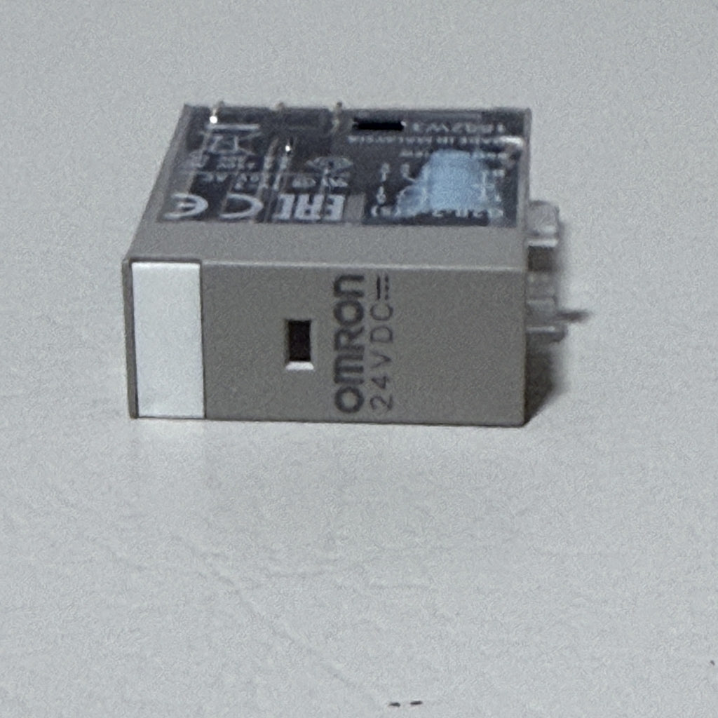Omron G2R-2-S(S) 24VDC DPDT Plug-In Power Relay 5A